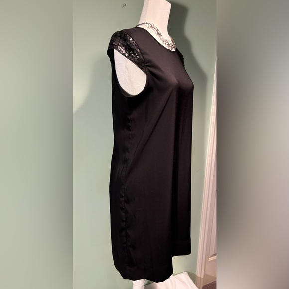 Mossino women’s black shift dress w/sequin cap sleeves size M.  NWOT - Picture 2 of 8